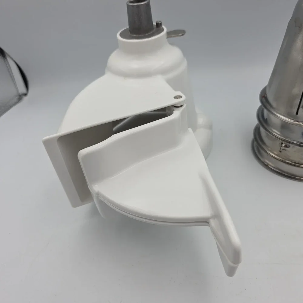 KitchenAid Rotor Slicer/Shredder Attachment Model RVSA For Parts Not Working